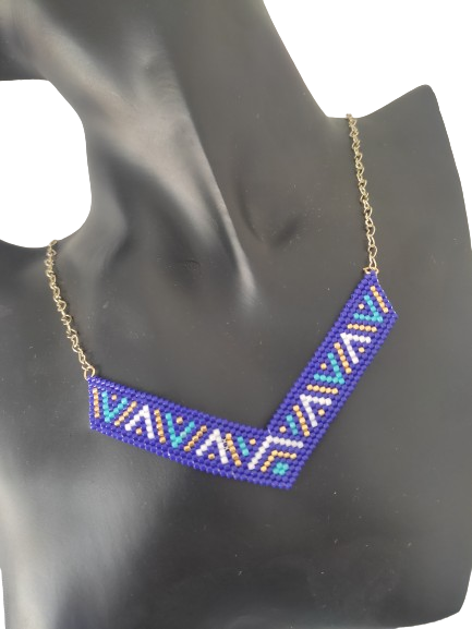 Collar Tejido Azul