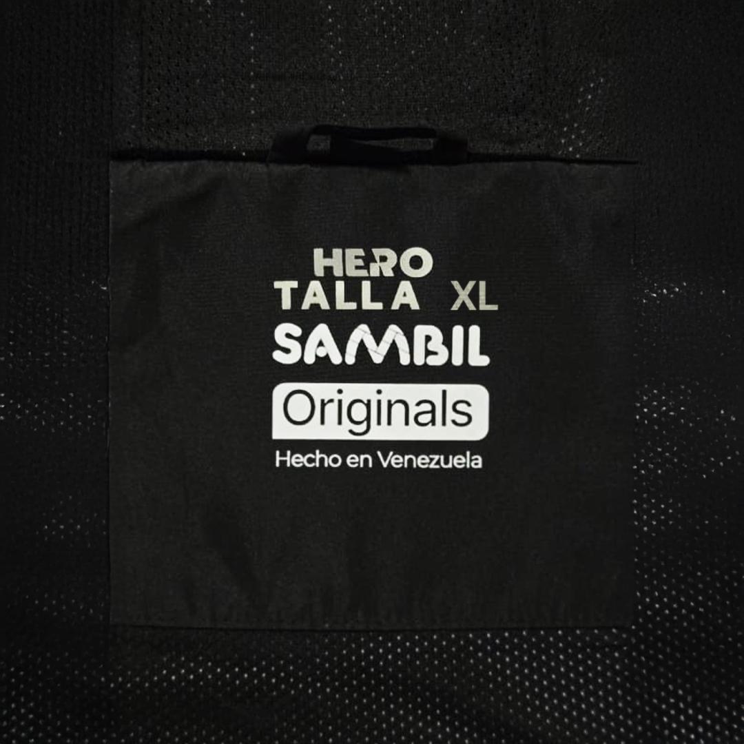 Chaqueta Sambil Originals x HERO — Edición Especial XL - Vista 3