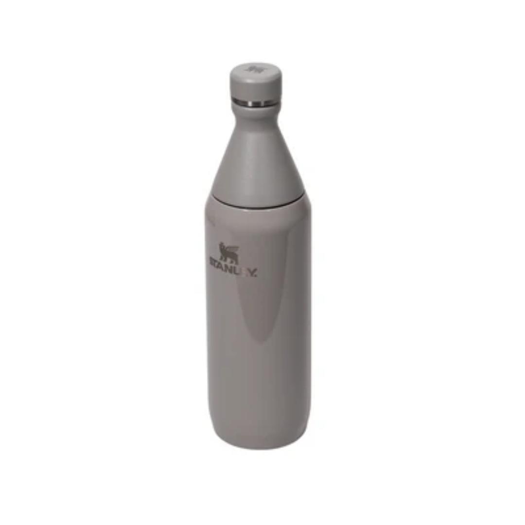 Termo Stanley All Day Slim Bottle | 20 oz 591ml) - Vista 2