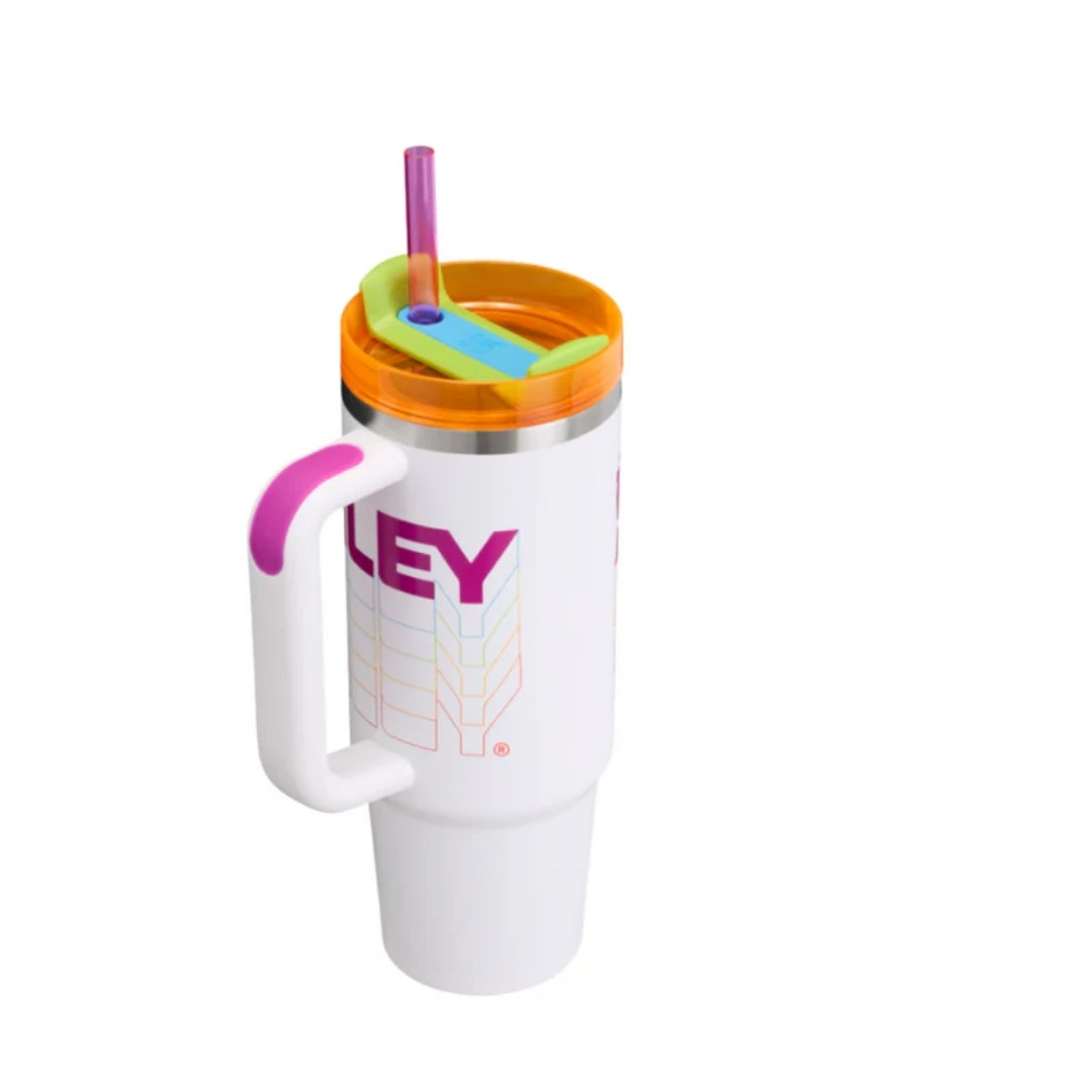 Termo Stanley Quencher H2.0 FlowState™ Reverb 887 Ml - Vista 2